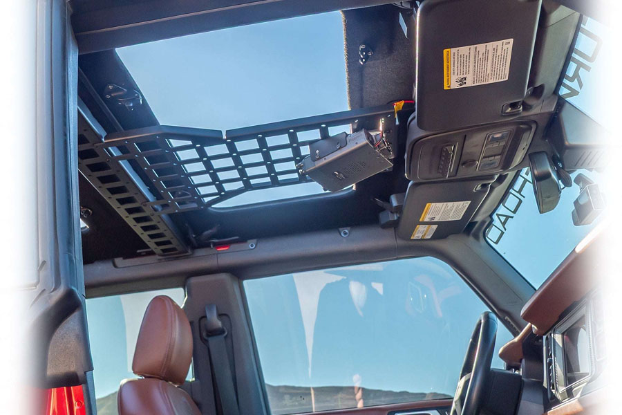Turn Offroad MOLLE-Loc Rugged Radio Mount