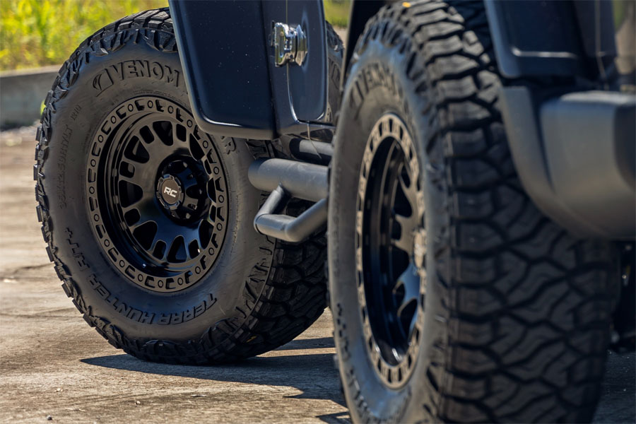 Rough Country 82 Series Wheel, 17x9 5x4.5 -12mm - Semi Gloss Black - TJ/LJ