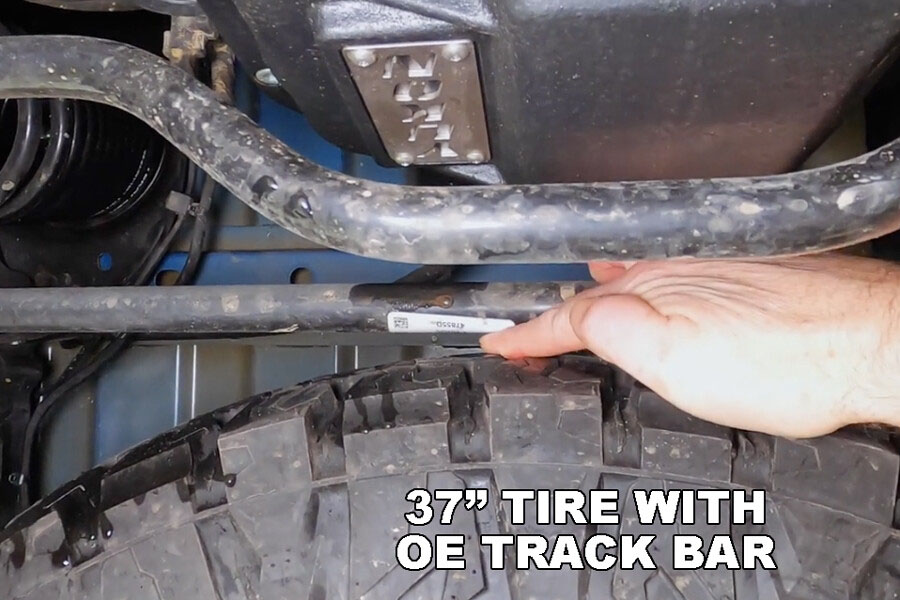 Clayton Adjustable Track Bar Rear - JT