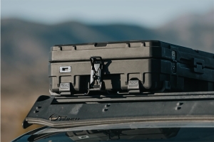 Roam Rugged Case Mount Kit - 83L