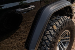 Bushwacker Fender Flares Hyperform, 4pc Set - JL 