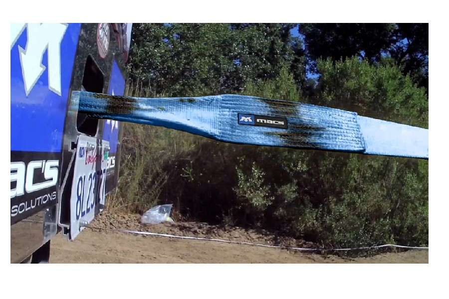 Mac's 30ft x 4in Recovery Strap - 37,000lb Break Strength