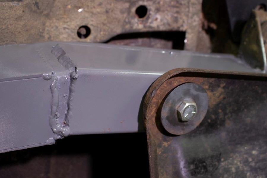 Rust Buster Center Frame Skid Plate Mount, Left - YJ