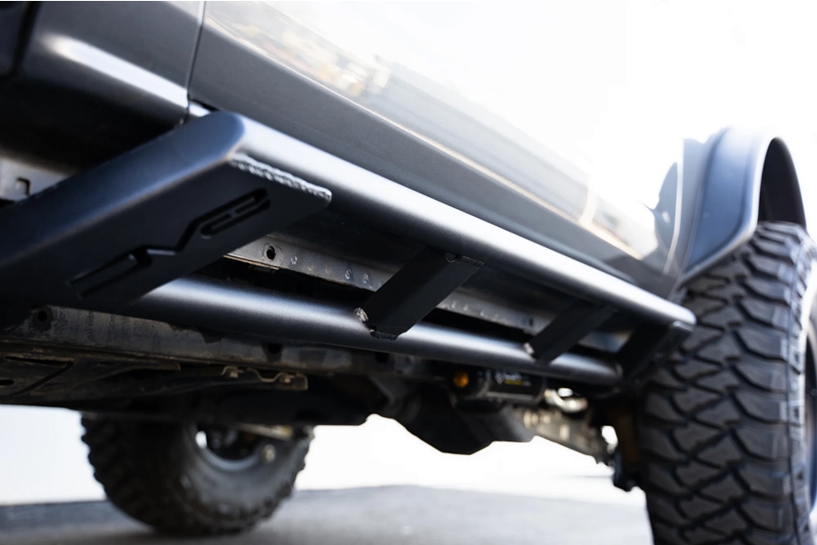 DV8 Offroad FS-15 Series Rock Sliders - Bronco 2021+ 2Dr