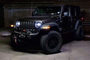 Quake LED 9in RGB Headlights - Quad Lock/Interlock Compatible - JL/JT