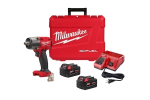 Milwaukee Tool M18 Fuel 12 Mid-Torque Impact Wrench With Friction Ring Kit