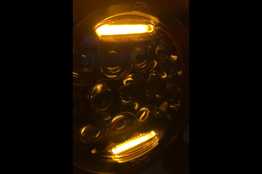 Quake LED Tempest Series 7in RGB Headlights, Chrome - Quad Lock/Interlock Compatible - JK/TJ