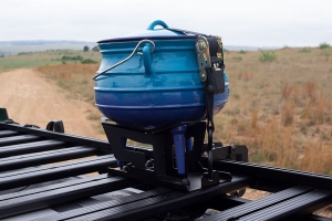 Frontrunner Outfitters Potjie Pot/Dutch Oven and Carrier
