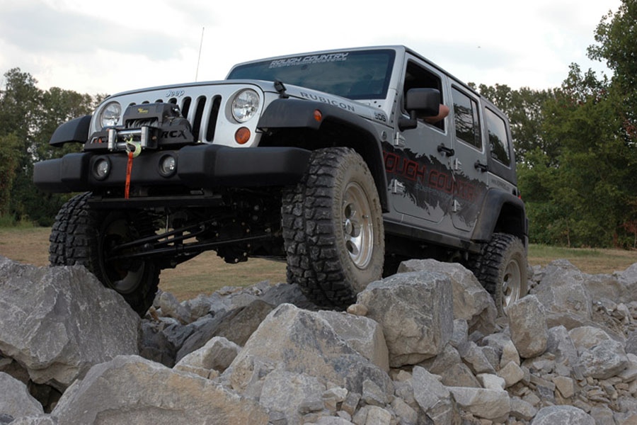 Rough Country X-Series 4in Suspension Lift Kit w/ V2 Shocks  - JK 2DR