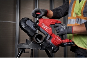 Milwaukee Tool M18 FUEL Compact Band Saw Kit
