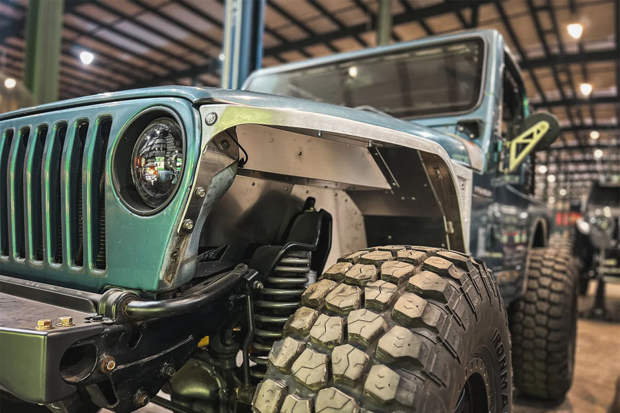 Motobilt Hatchet High Line Front Fenders 2in Flare - Bare - TJ/LJ