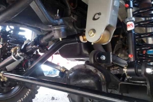 Clayton Adjustable Front Trackbar  - TJ/LJ/XJ/ZJ