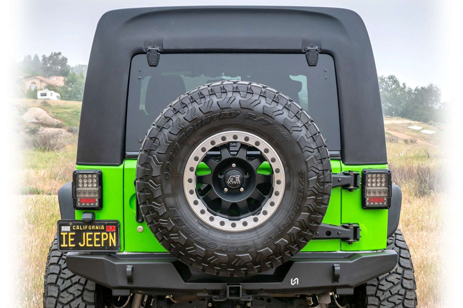 Turn Offroad Safari Style Hard Top, White Gel Coat w/ Insulated Black Foam Headliner - JK 4DR
