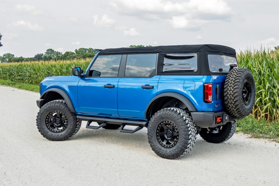 Rough Country SRX2 Aluminum Side Steps - Bronco 4dr 2021+