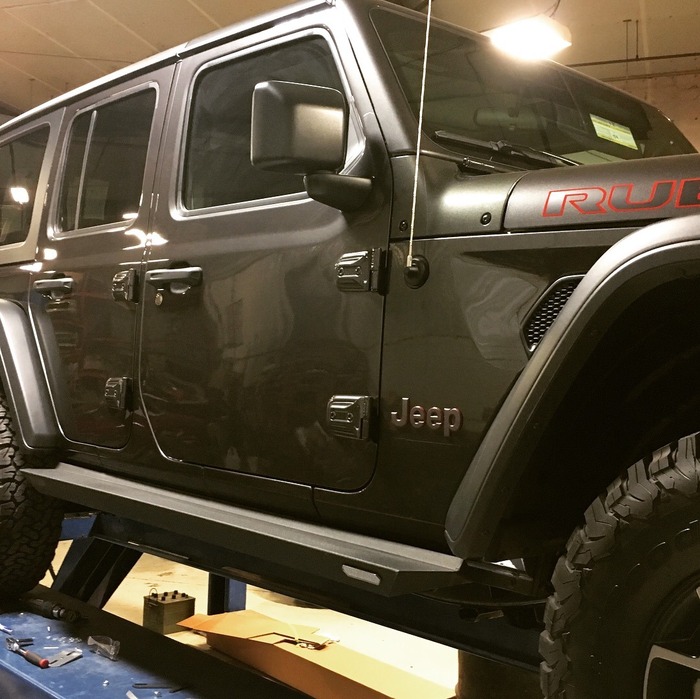 Iron Cross Rocker Step Board  - JL 4dr