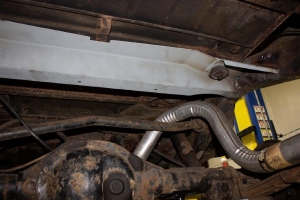 Rust Buster Center Crossmember, Gas Tank Support - YJ