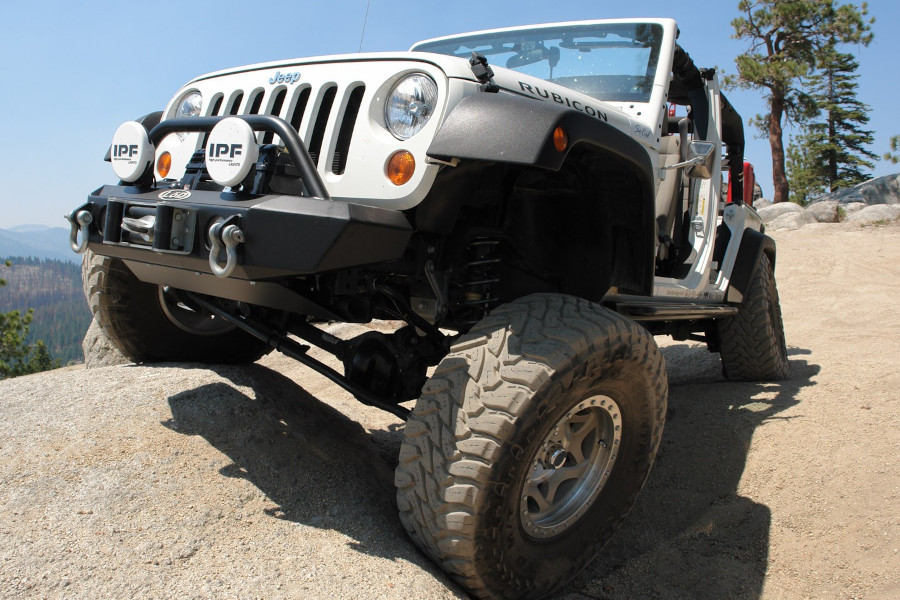 LOD Offroad Signature Series Shorty Front Bumper w/Bull Bar Black - JK