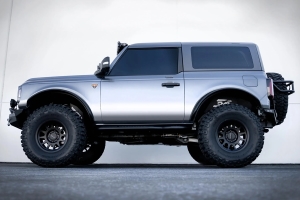 DV8 Offroad OE Plus Side Steps - Bronco 2021+ 2Dr