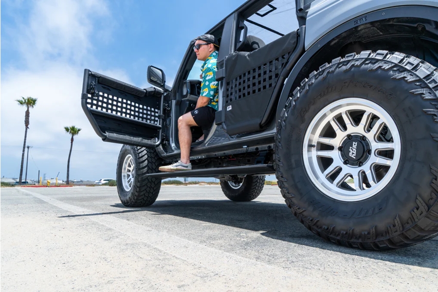 Body Armor E-Power Board Steps - Bronco 2021+ 4Dr