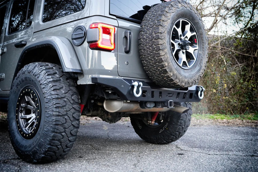 Motobilt Crusher Rear Bumper w/ Light Mounts w/ Spare Tire Cutout - JL 
