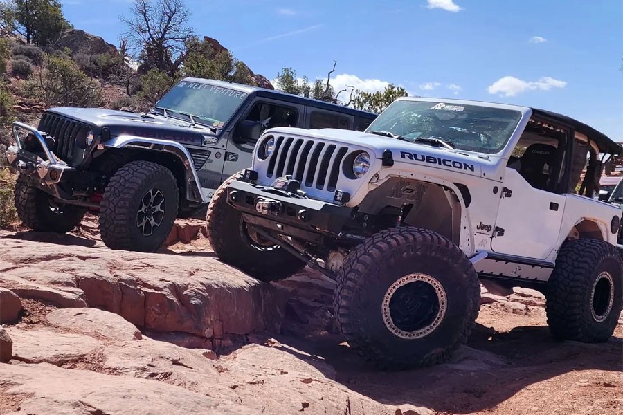 Next Venture Motorsports Rocker Armor, Bare - 16-Holes Not For Use w/ Rimrocker Sliders - JL 2DR