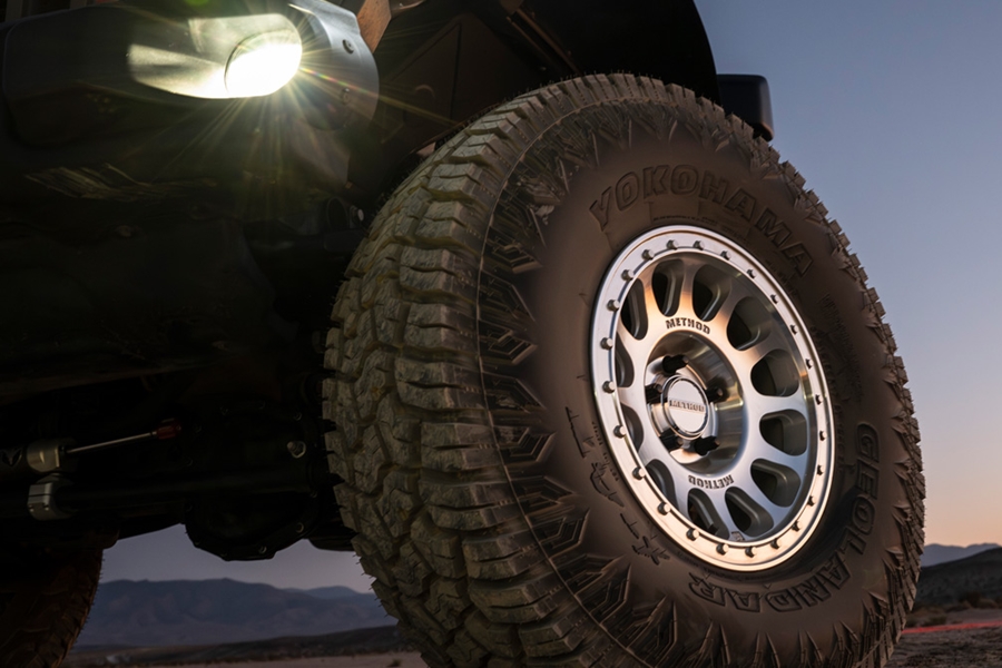 Method Race Wheels 709 HD Bead Grip Wheel, 18x9 5x5 12mm  - Machined - JT/JL/JK