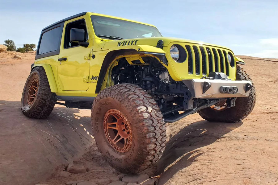 Next Venture Motorsports Featherweight Series Aluminum Front Stubby Bumper Only - Bare - JL/JT
