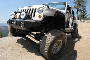 LOD Offroad Signature Series Shorty Front Bumper w/Bull Bar Black - JK