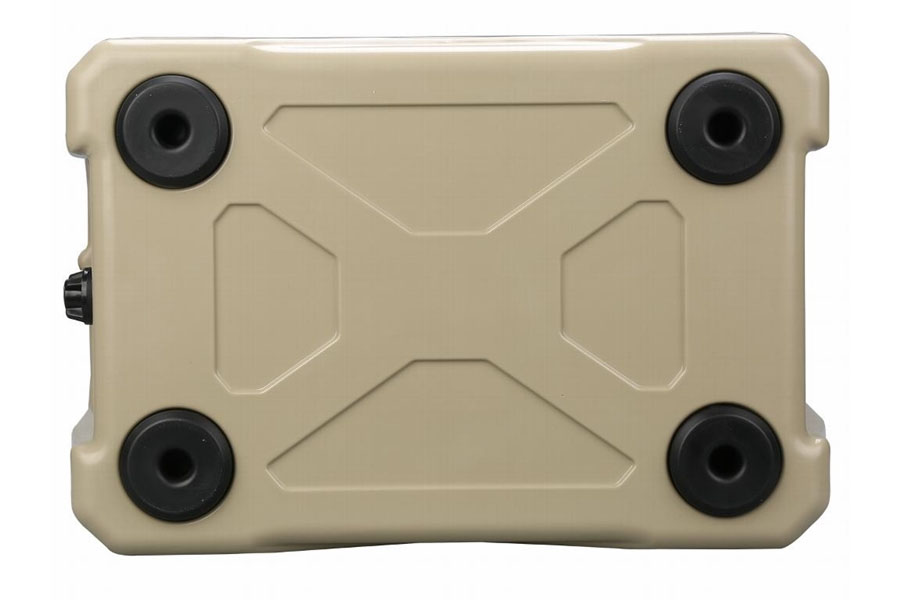 Bulldog Winch Sportsman Cooler - 65QT