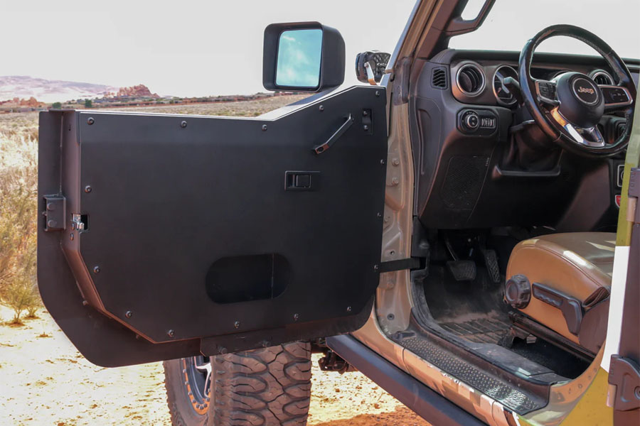 Combat Off Road Front Full Metal Jacket Half Doors, Aluminum - Raw - JT