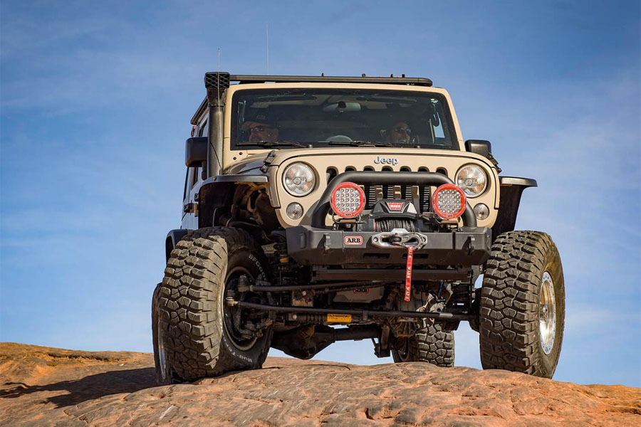 ARB Stubby Bar Front Bumper - JK