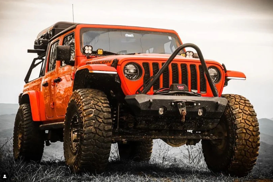 Crawltek Pyro Subby Front Bumper - Black - JT/JL
