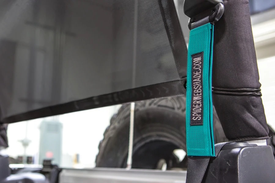Jeep seatbelt sales silencers