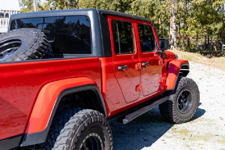 Rough Country Retract Power Board Steps  - JT