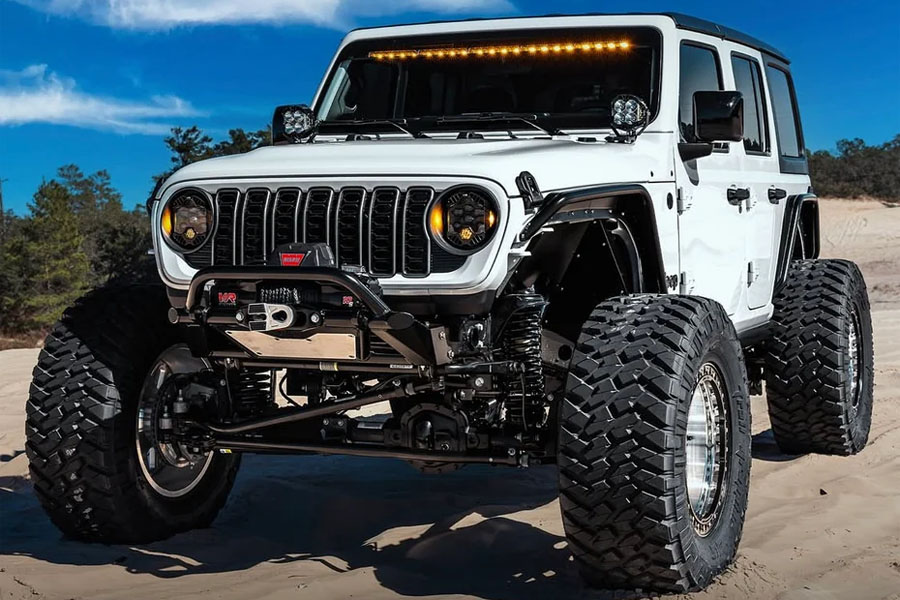 EVO Manufacturing 4.5in Enforcer Stage 3 PLUS Lift Kit w/ Bilstein Shocks - JL 4DR