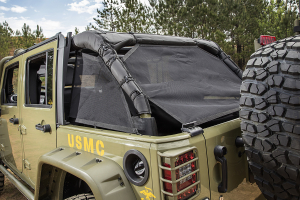 Rugged Ridge Eclipse Cargo Barrier - JK 4DR