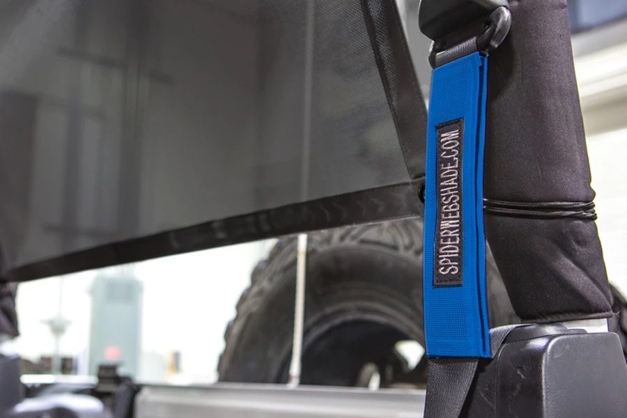 SpiderWebShade Seatbelt Silencers - Blue - JK 2Dr