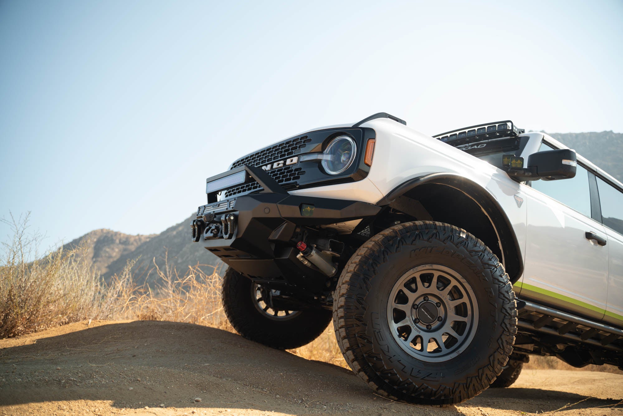 DV8 Offroad MTO V2 Front Bumper - Bronco 2021+