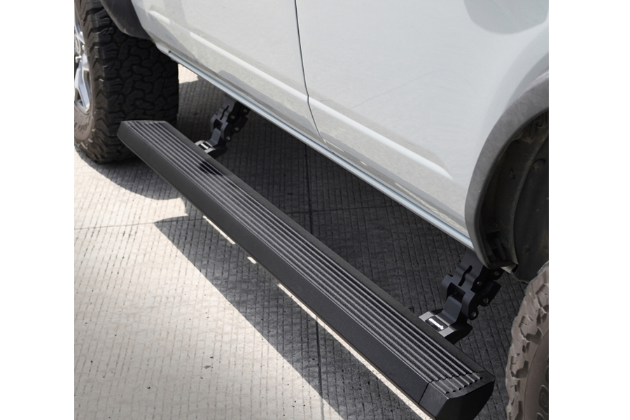 Go Rhino E1 Electric Running Board Kit w/ Brackets - JL 4Dr