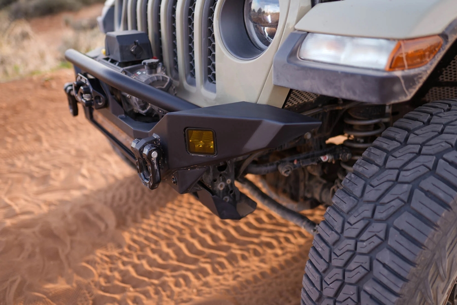 DV8 FS-7 Mid-Width Winch Front Bumper - JT/JL/JK