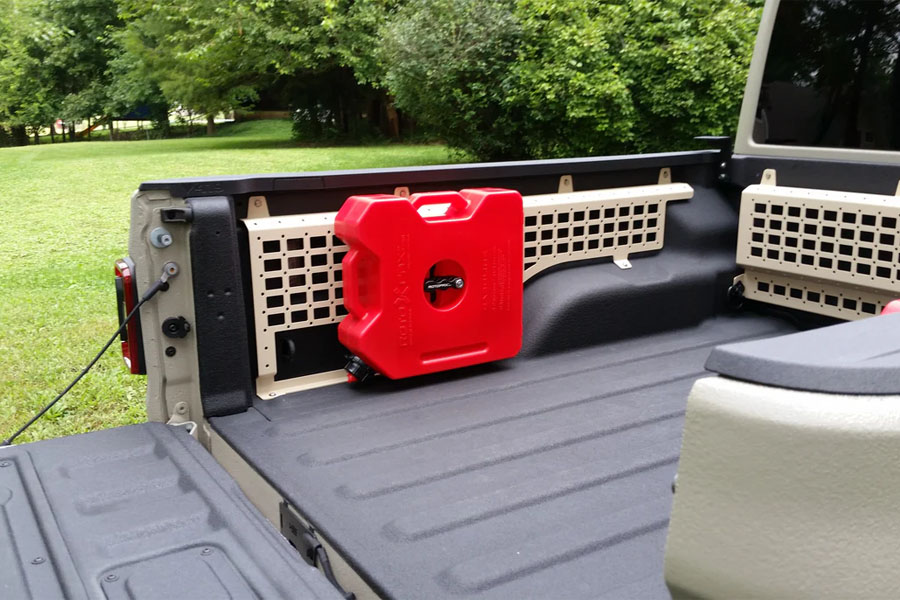 Motobilt MOLLE Bed Panel - Driver Side - JT