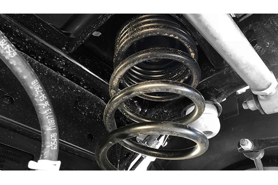 MetalCloak 3.5-4.5in Rear Dual Rate Coil Springs - JL