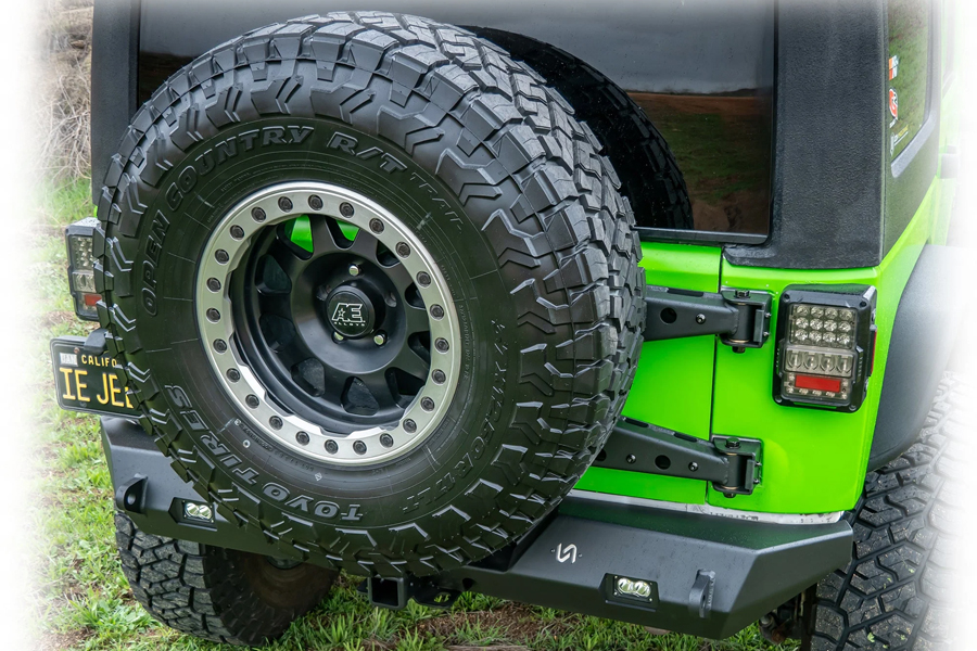 Turn Offroad Rear Bumper w/Hitch Receiver and LED Pod Lights  - JK