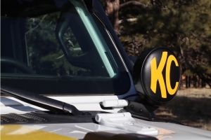KC HiLiTES 6in Round Vinyl Cover - Black/Yellow