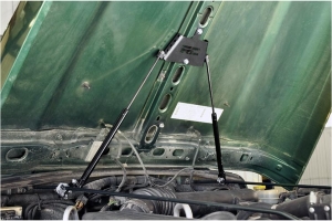 Rough Country Hydraulic Hood Assist - TJ/LJ