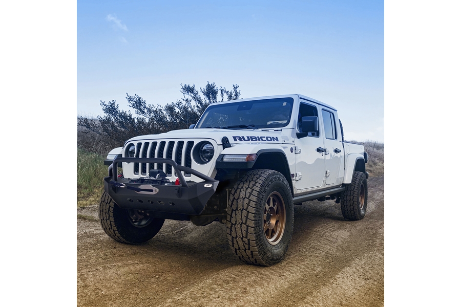 Smittybilt Gen1 XRC Front Stubby Bumper  - JT/JL