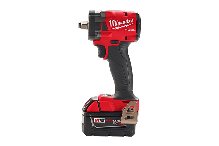 Milwaukee Tool M18 FUEL 1/2in Compact Impact Wrench w/ Friction Ring Kit