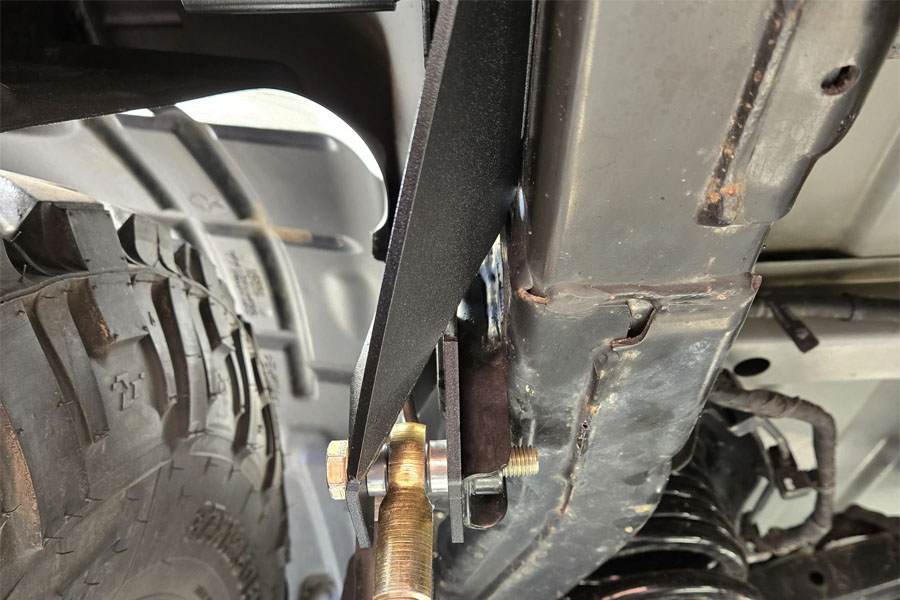 Clayton Off Road Rear Sway Bar Brackets - JT