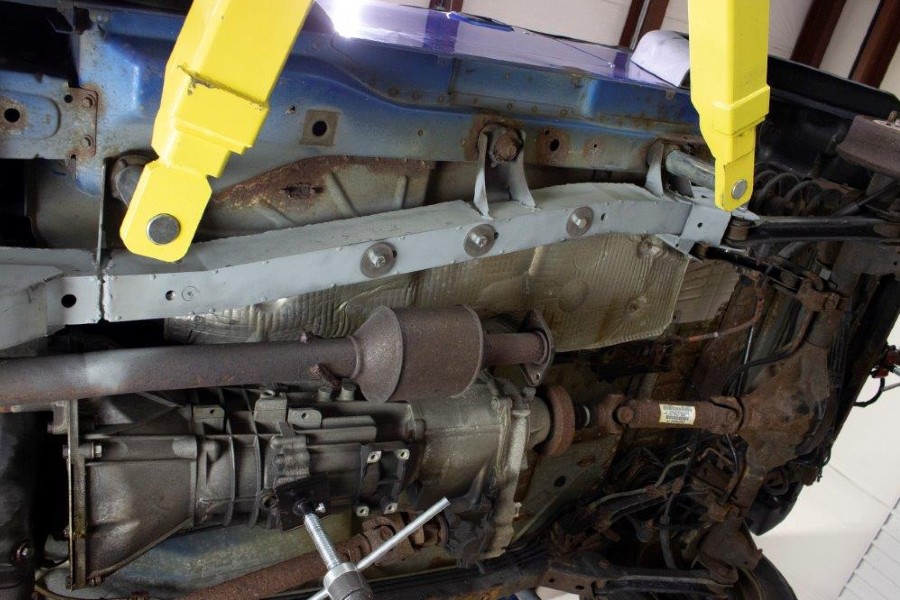 Rust Buster Full Center Frame with Trail Arm Mount, Right - TJ 2003-06