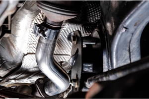 AWE Loop Replacement Pipe  - JK 2012+ 3.6L